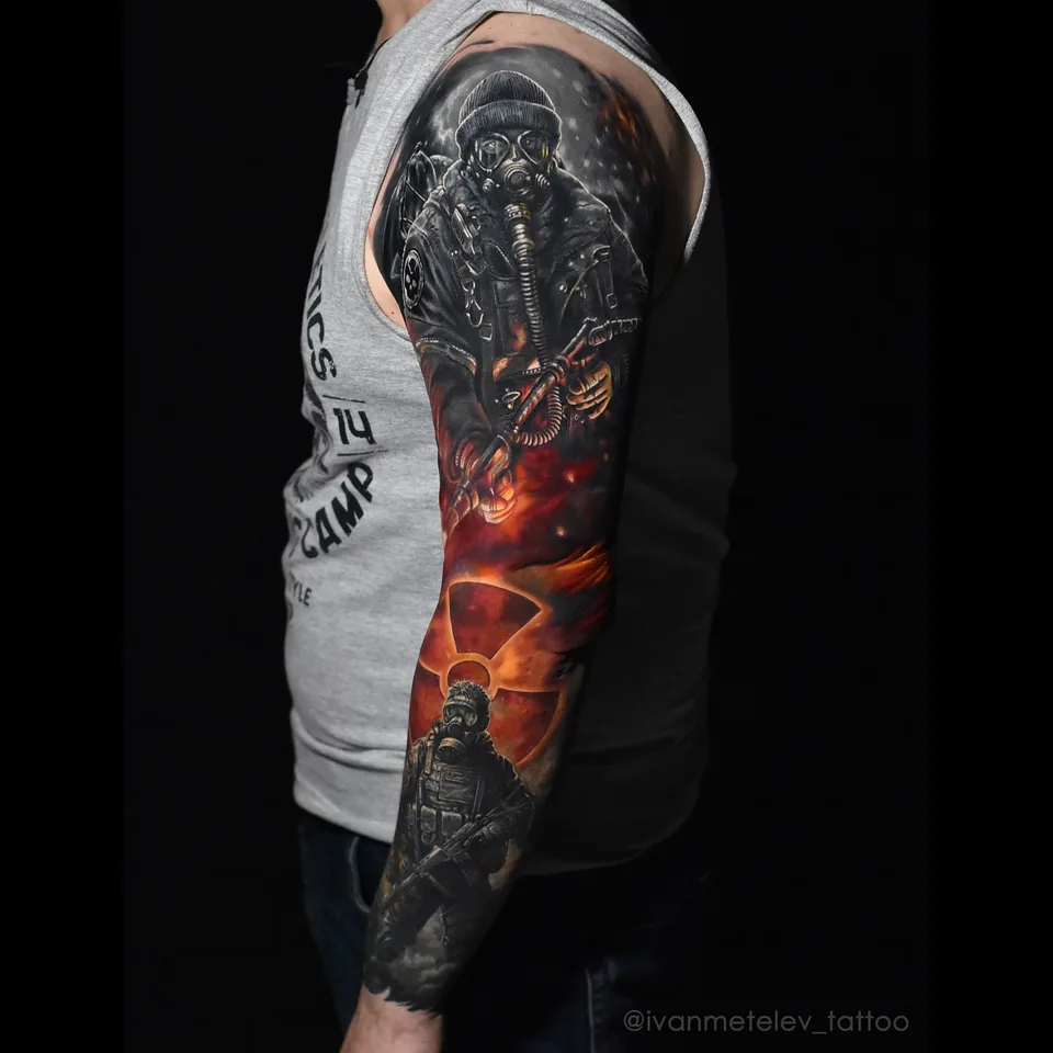 Ausgewähltes Sleeve-Tattoo von Blood Diamond Tattoo Ink.